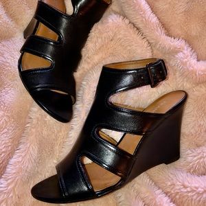 Franco Sarto blk leather wedge sandal